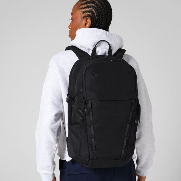 Active outdoor 25 litre daypack Thumbnail